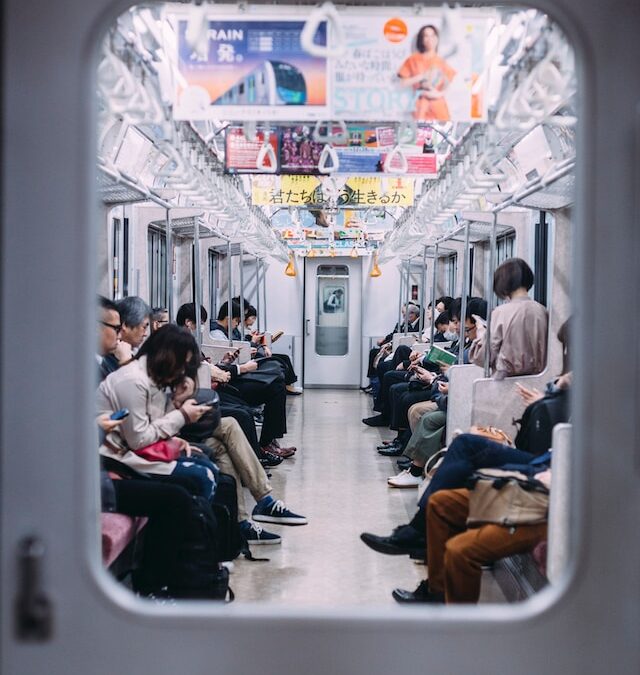 How to Find Amusement in the Mundane of Everyday